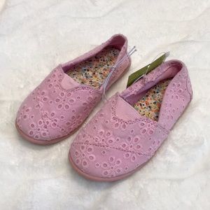 Nwt Jumping Beans Slip On Shoes
